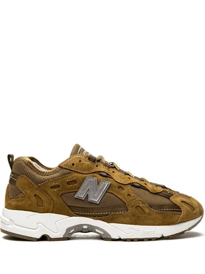 New Balance New Balance 827 Thisisneverthat スニーカーの商品画像