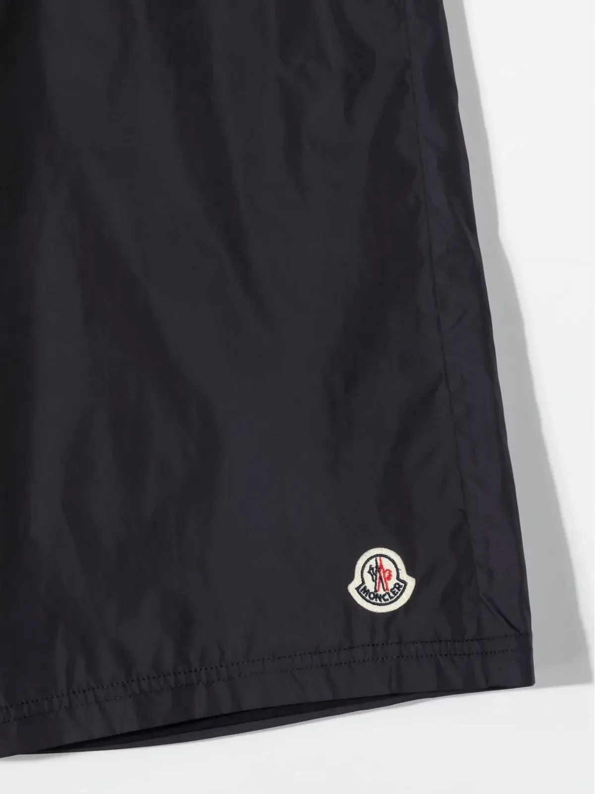 Moncler Enfant ロゴパッチ テックショーツ - 画像3