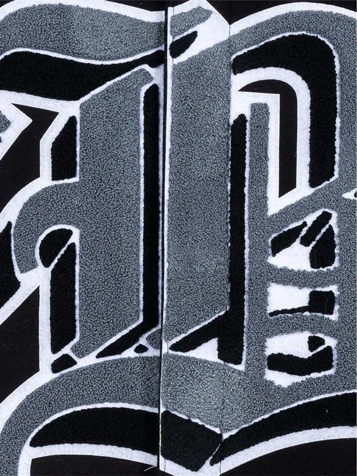 Jeff Hamilton x Brooklyn Nets グレー/ホワイト ボンバー ジャケット - 画像3