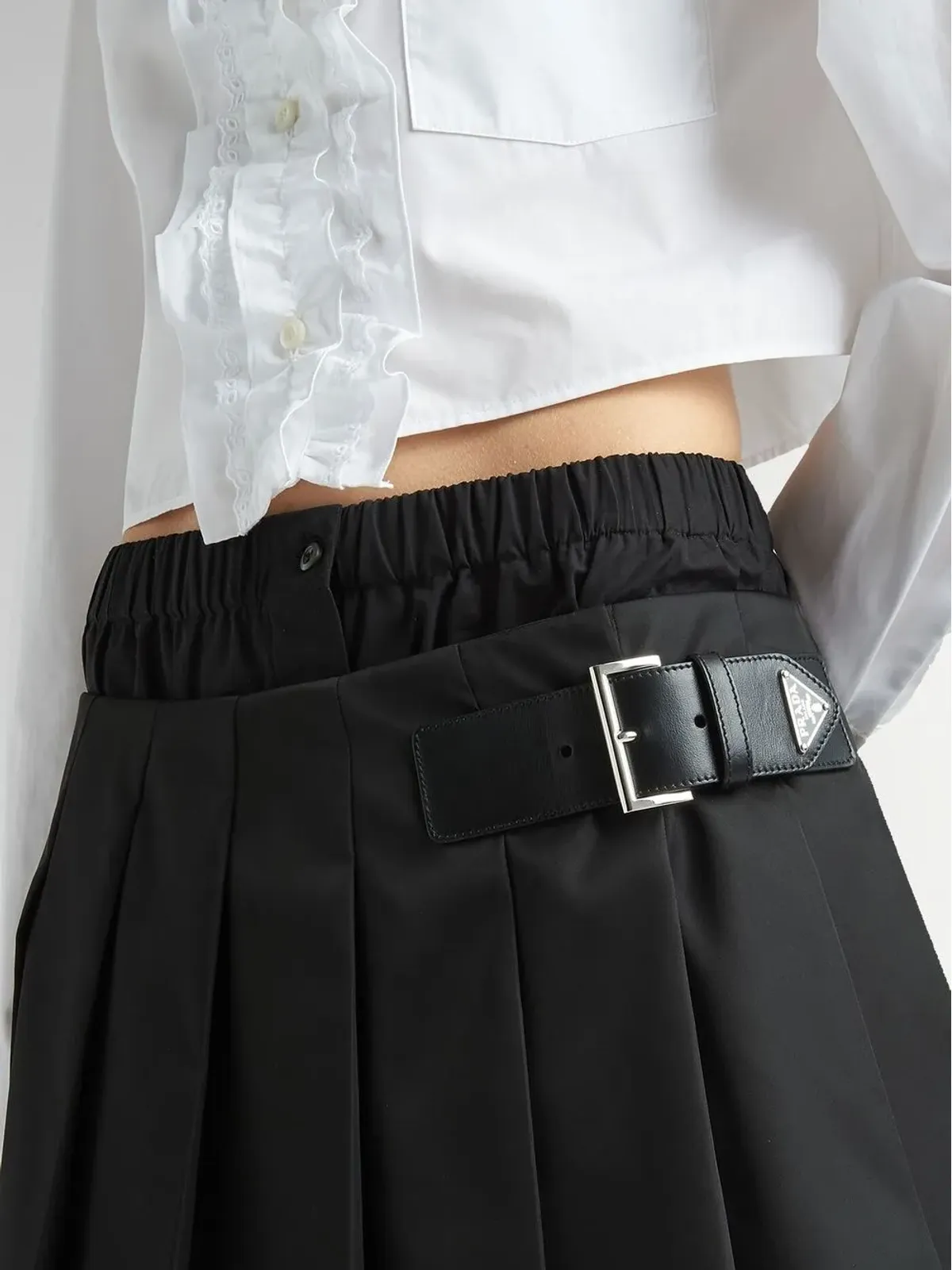 Prada プリーツミニスカート - 画像4