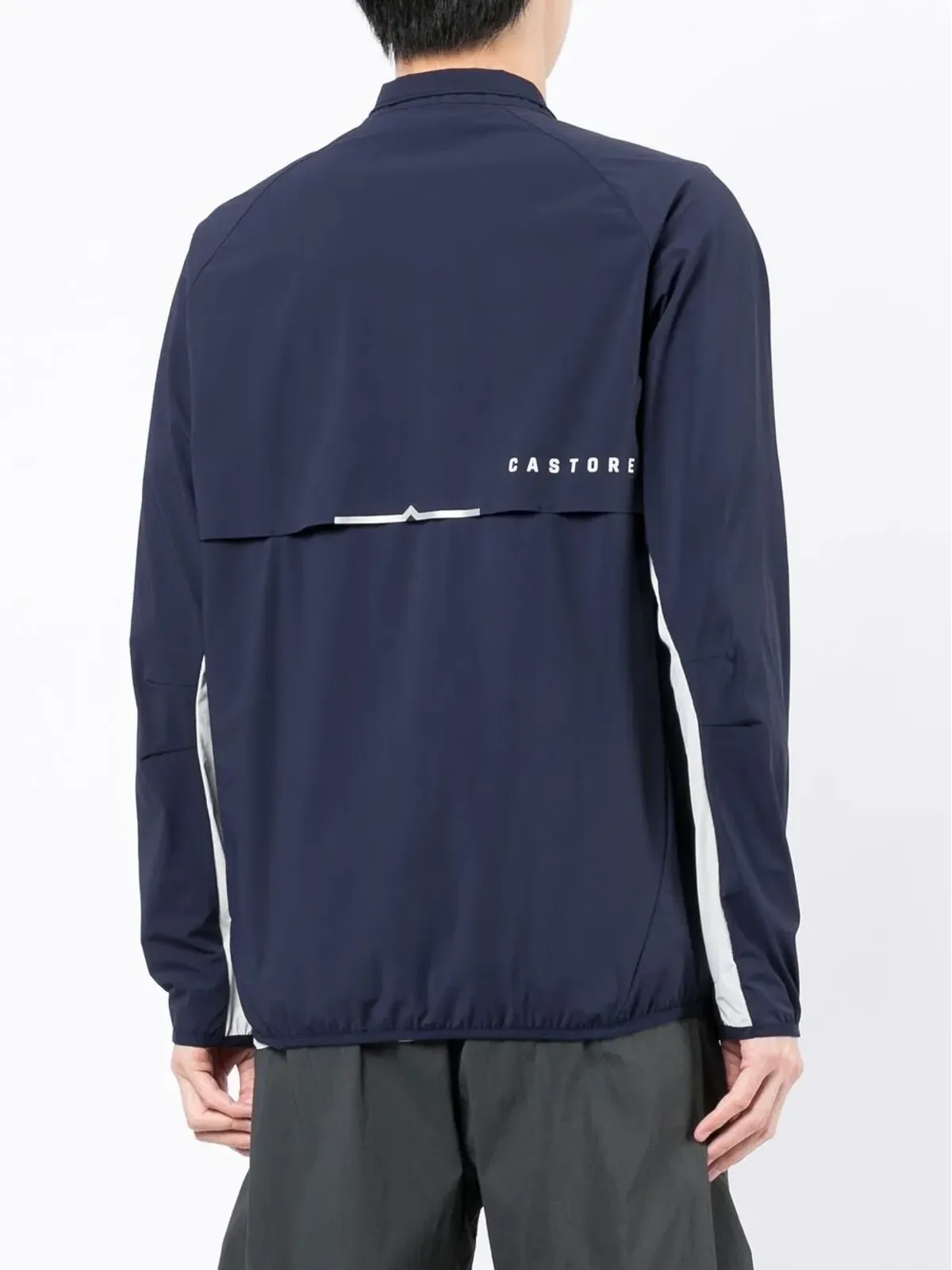 Castore ロゴプリント入りの軽量ジャケット - 画像4