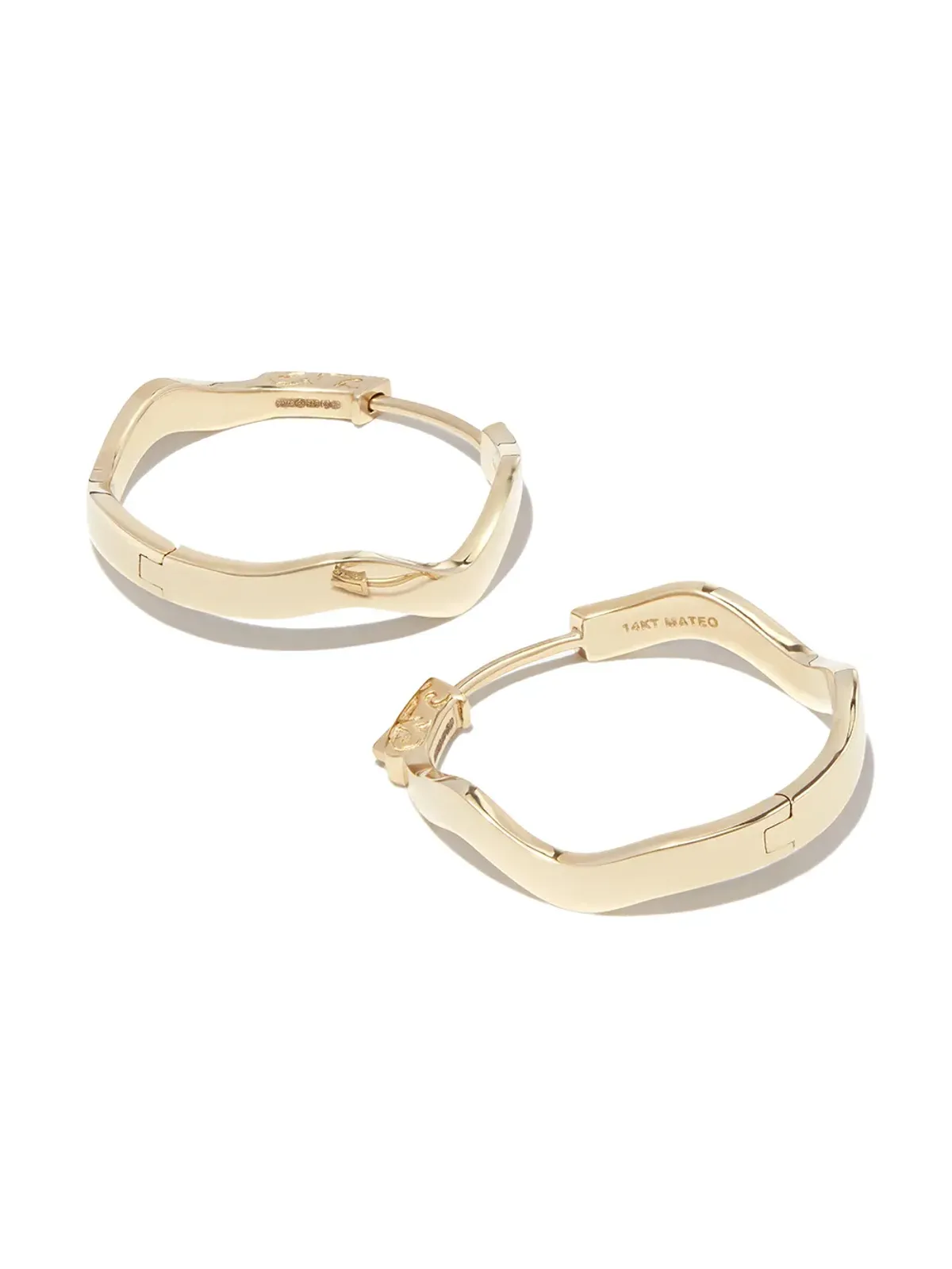 Mateo 14kt イエローゴールド カーブフープピアス - 画像3