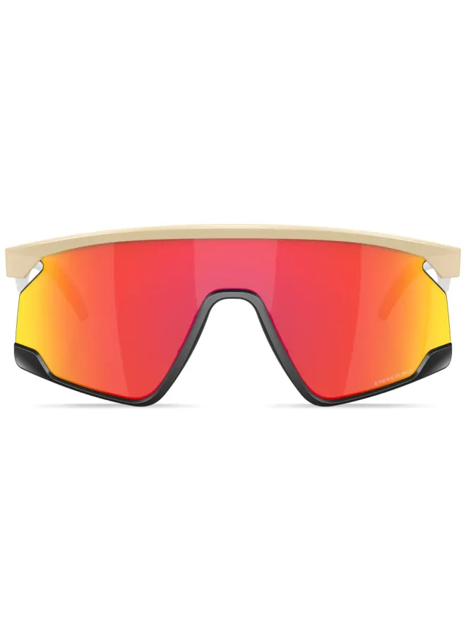 Oakley Oakley BXTR オーバサイズフレーム サングラスの商品画像