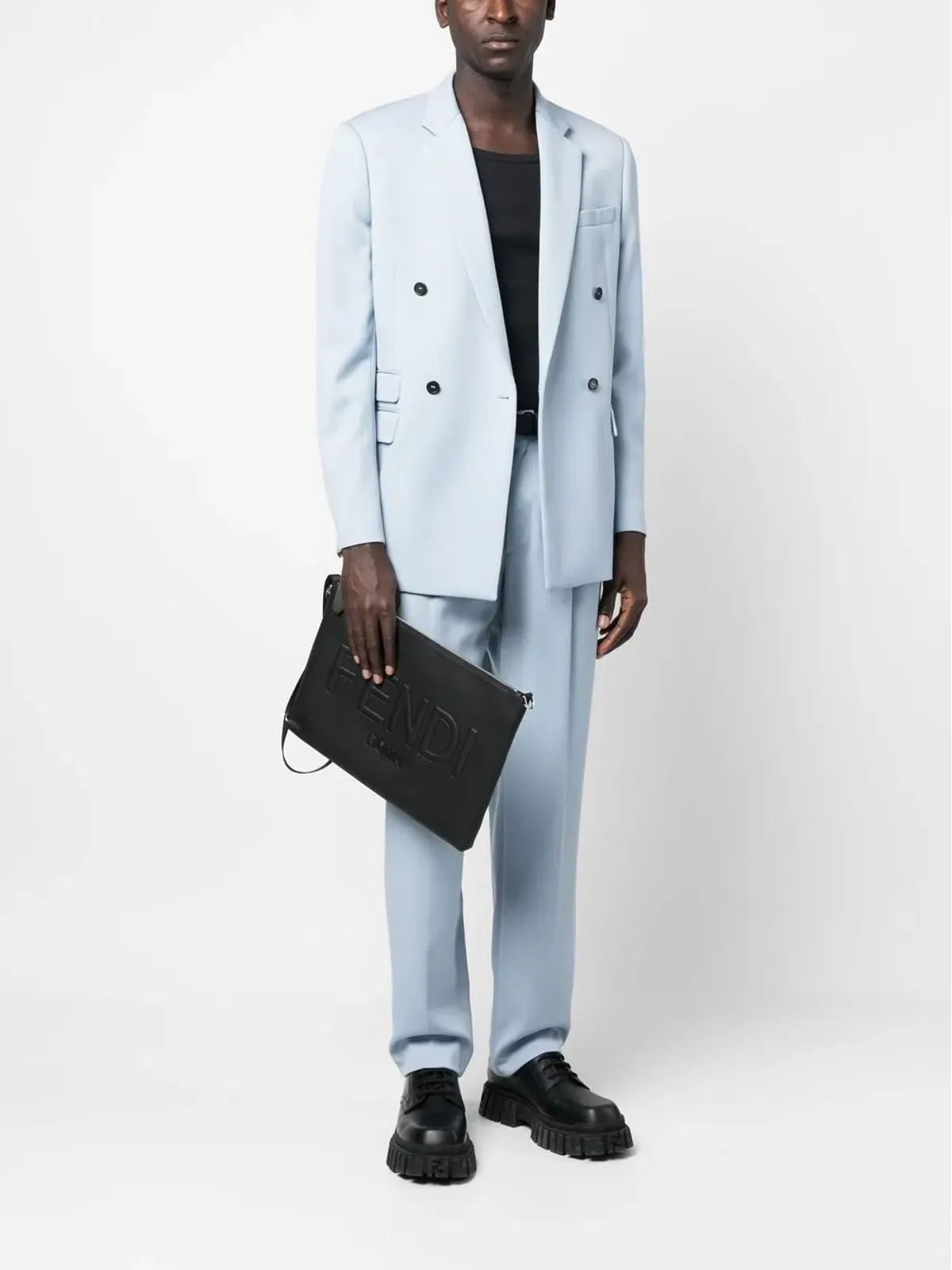 FENDI エンボスロゴ クラッチバッグ - 画像2