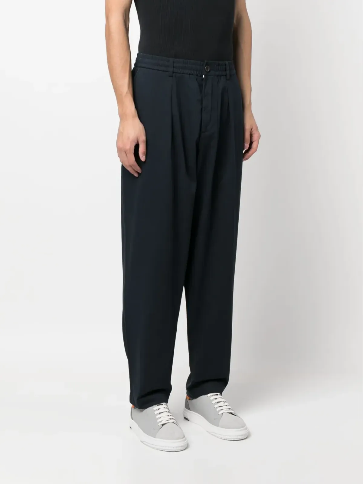 Universal Works elasticated-waistband tapered trousers - 画像3