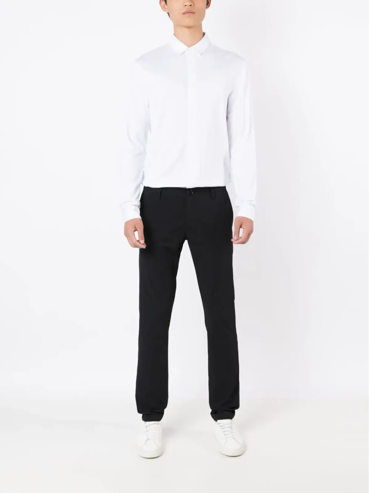 Armani Exchange ミッドライズ テーパードパンツ - ブラック - 画像2
