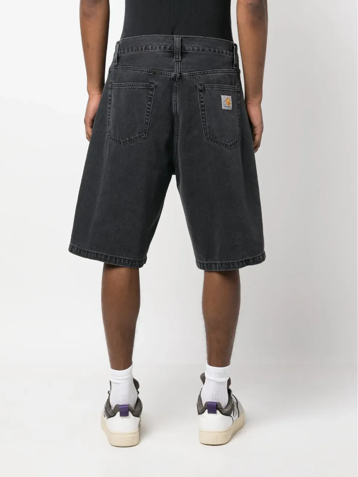 Carhartt WIP ロゴデニムショーツ - 画像4