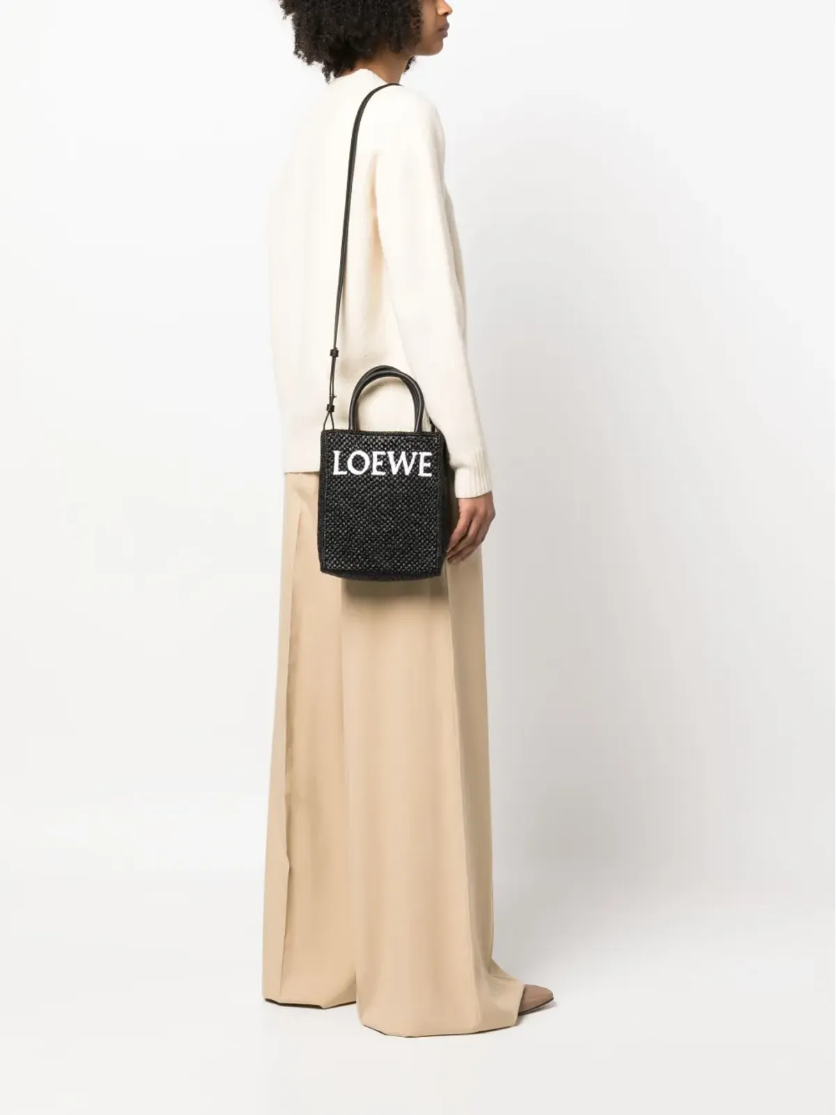 LOEWE A5 ラフィア トートバッグ - 画像2