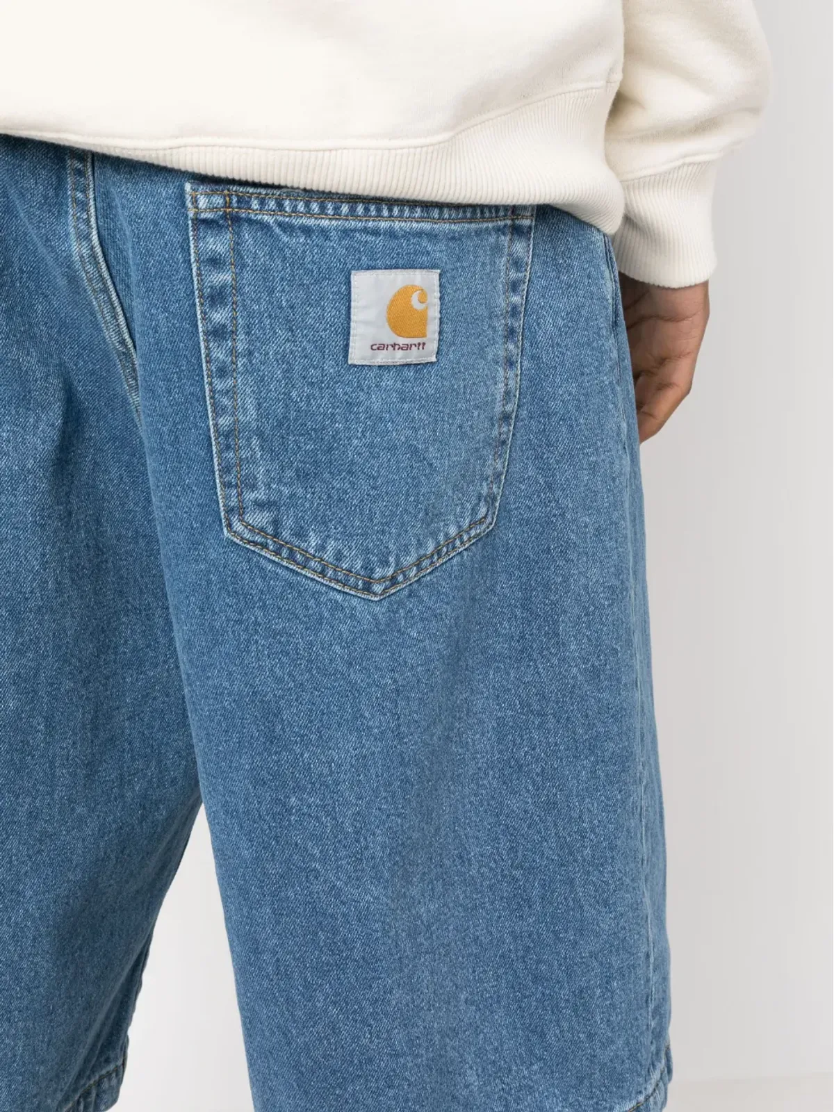 Carhartt WIP ロゴディテール デニムショーツ - 画像5