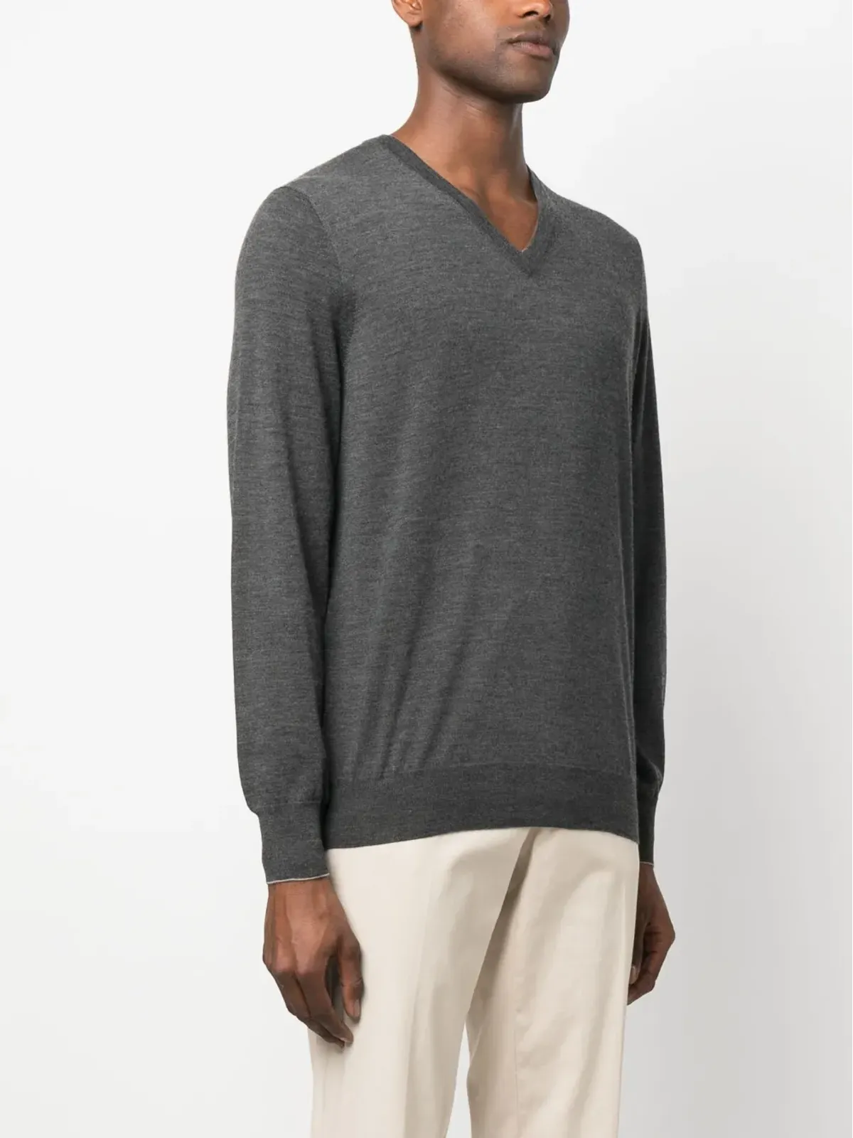 Brunello Cucinelli Vネック細畔編みセーター（グレー） - 画像3