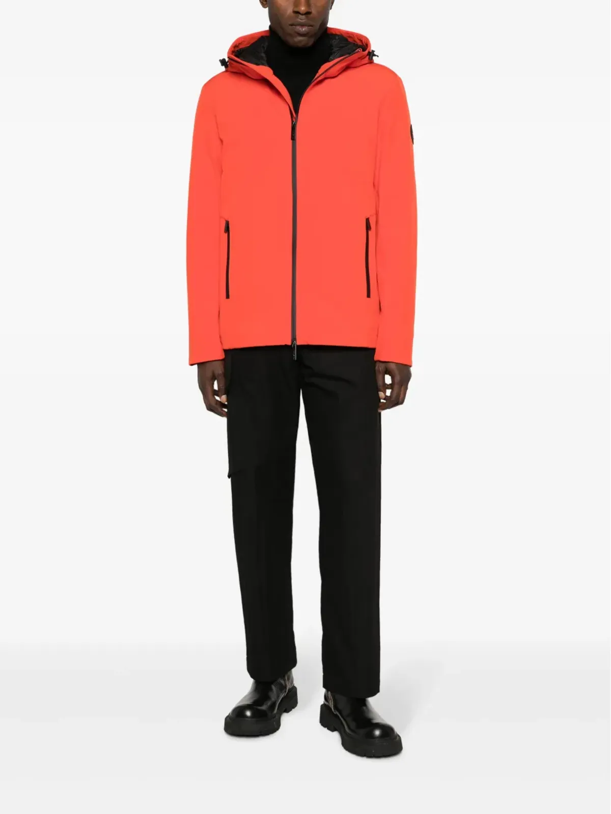 Woolrich ロゴパッチ付きフード付き軽量ジャケット - 画像2