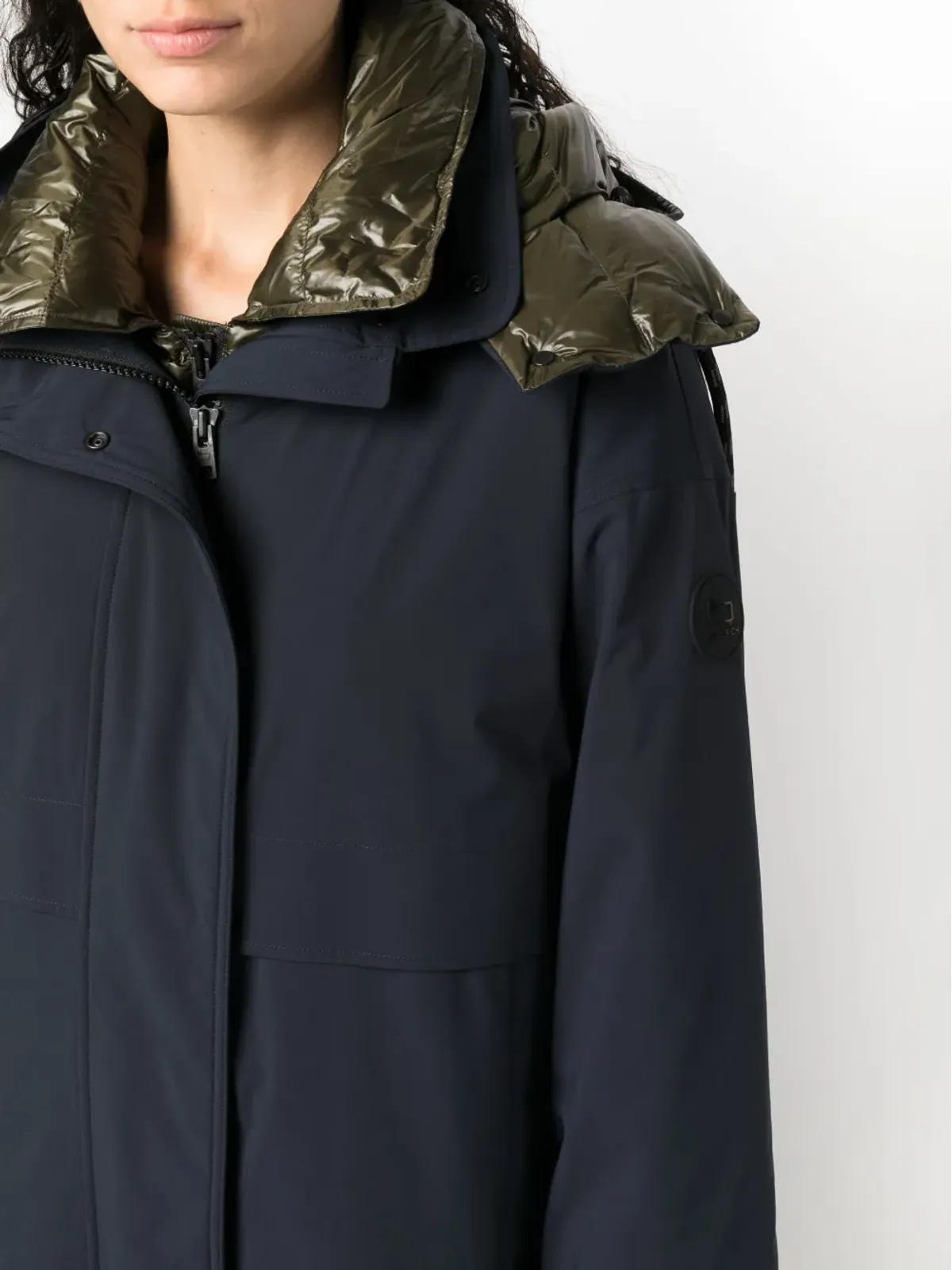 Woolrich 3-in-1フード付きトレンチコート - 画像5