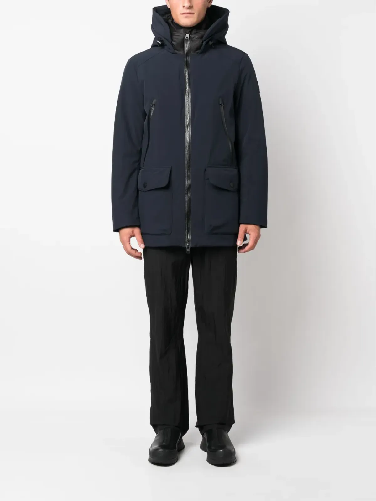 Woolrich フード付きジップファスナー開閉パーカコート - 画像2