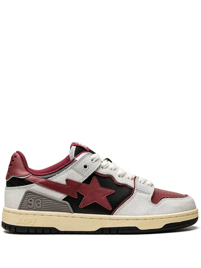 A BATHING APE® A BATHING APE® SK8 STA #4 ロー・トップスニーカー レッドの商品画像