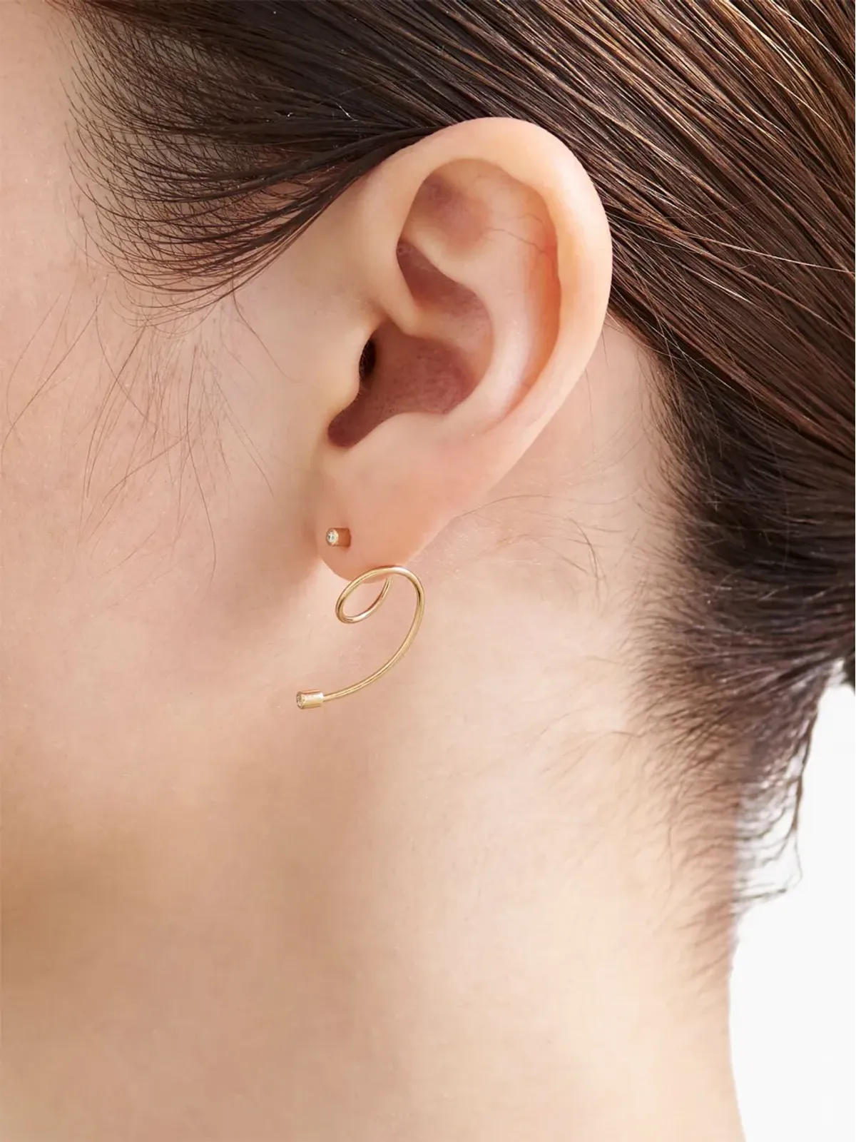 Shihara 18K イエローゴールド ツイストカール ダイヤモンド 片耳イヤリング - 画像3