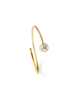 Shihara 18K イエローゴールド ダイヤモンド1石入り シングルフープピアス - サムネイル2