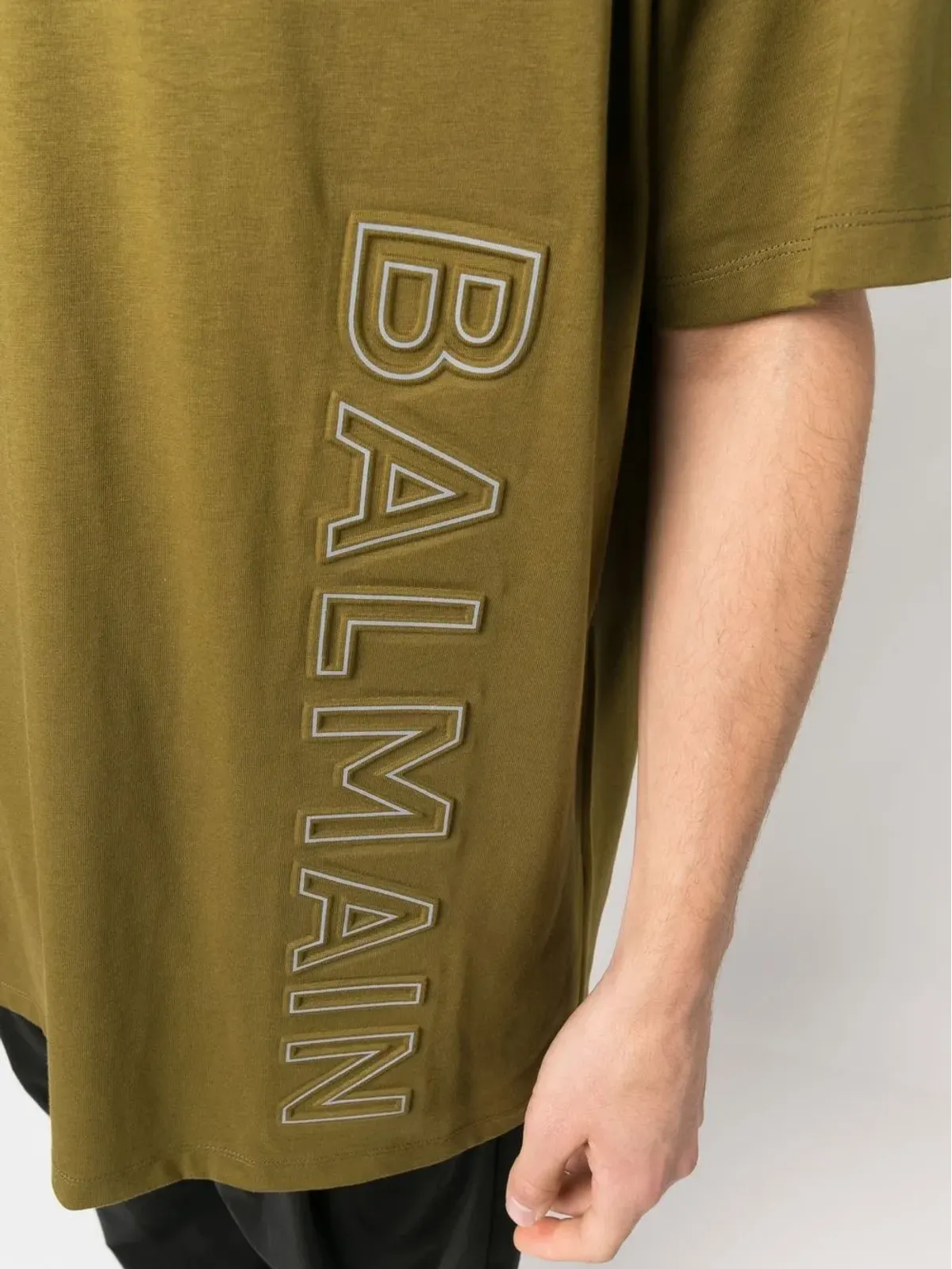 Balmain ロゴ入りTシャツ - 画像5