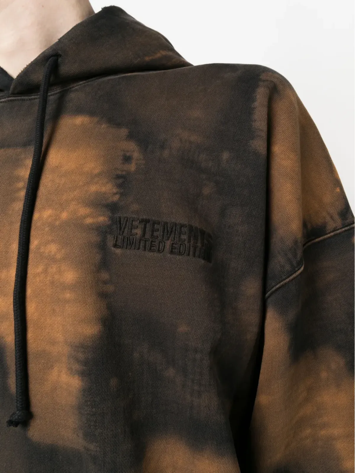 VETEMENTS オーバーブリーチドコットン フーディー - 画像5