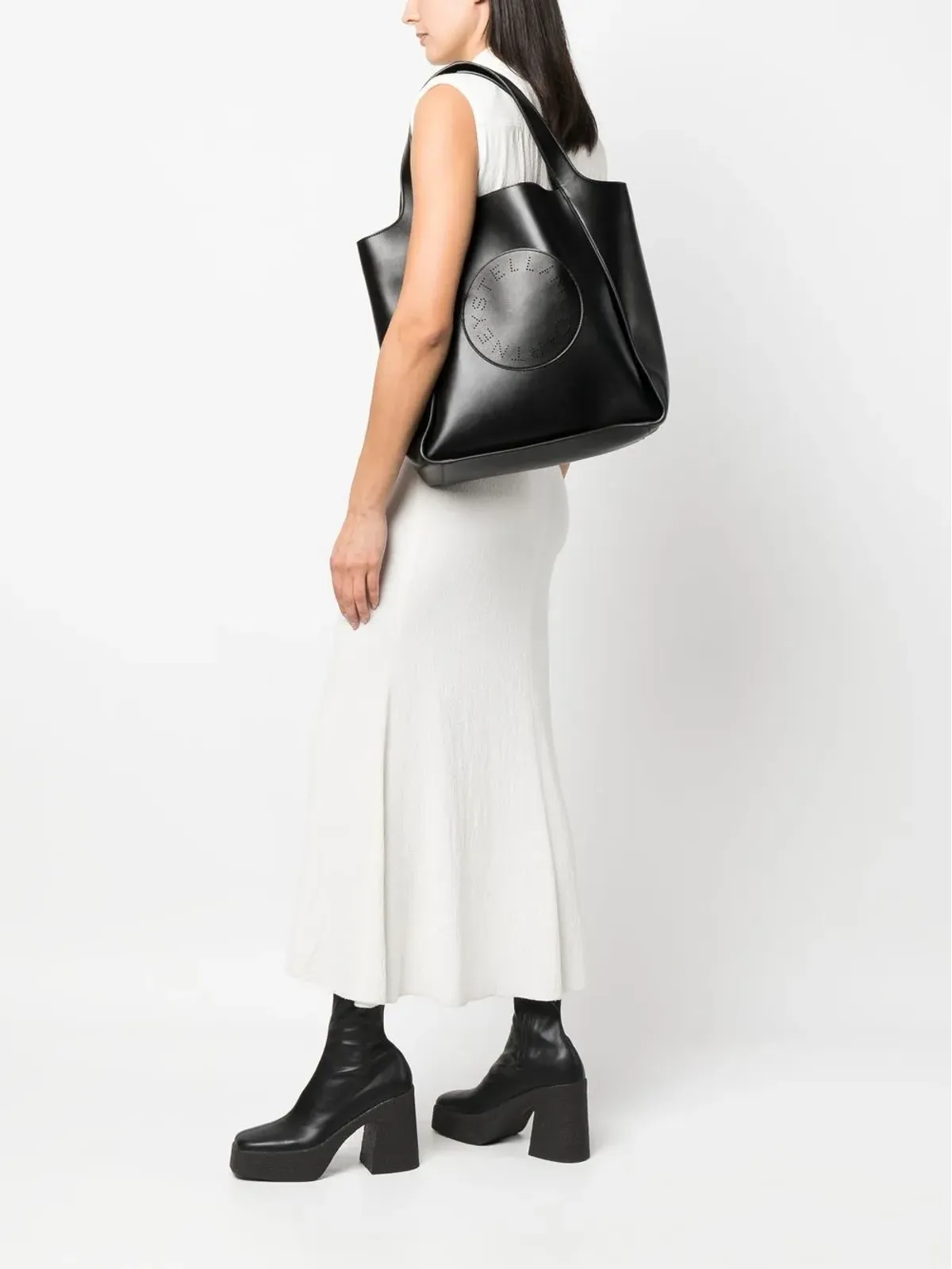 Stella McCartney パーフォレーテッドロゴ トートバッグ - Black - 画像2