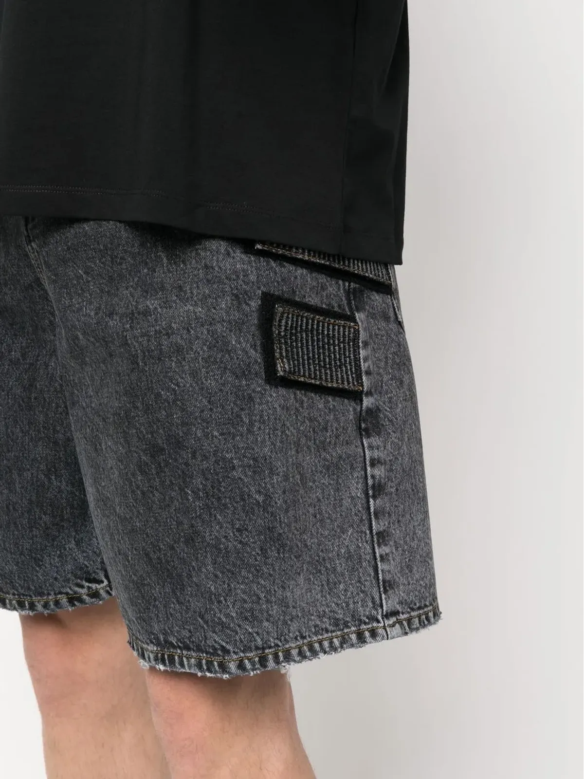 Balmain アシッドウォッシュデニムショーツ - 画像5