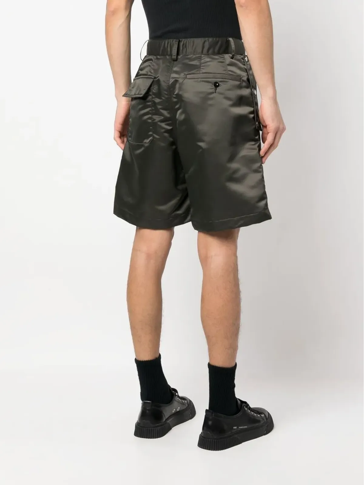 sacai バックル留め テーラードショーツ - グリーン - 画像4