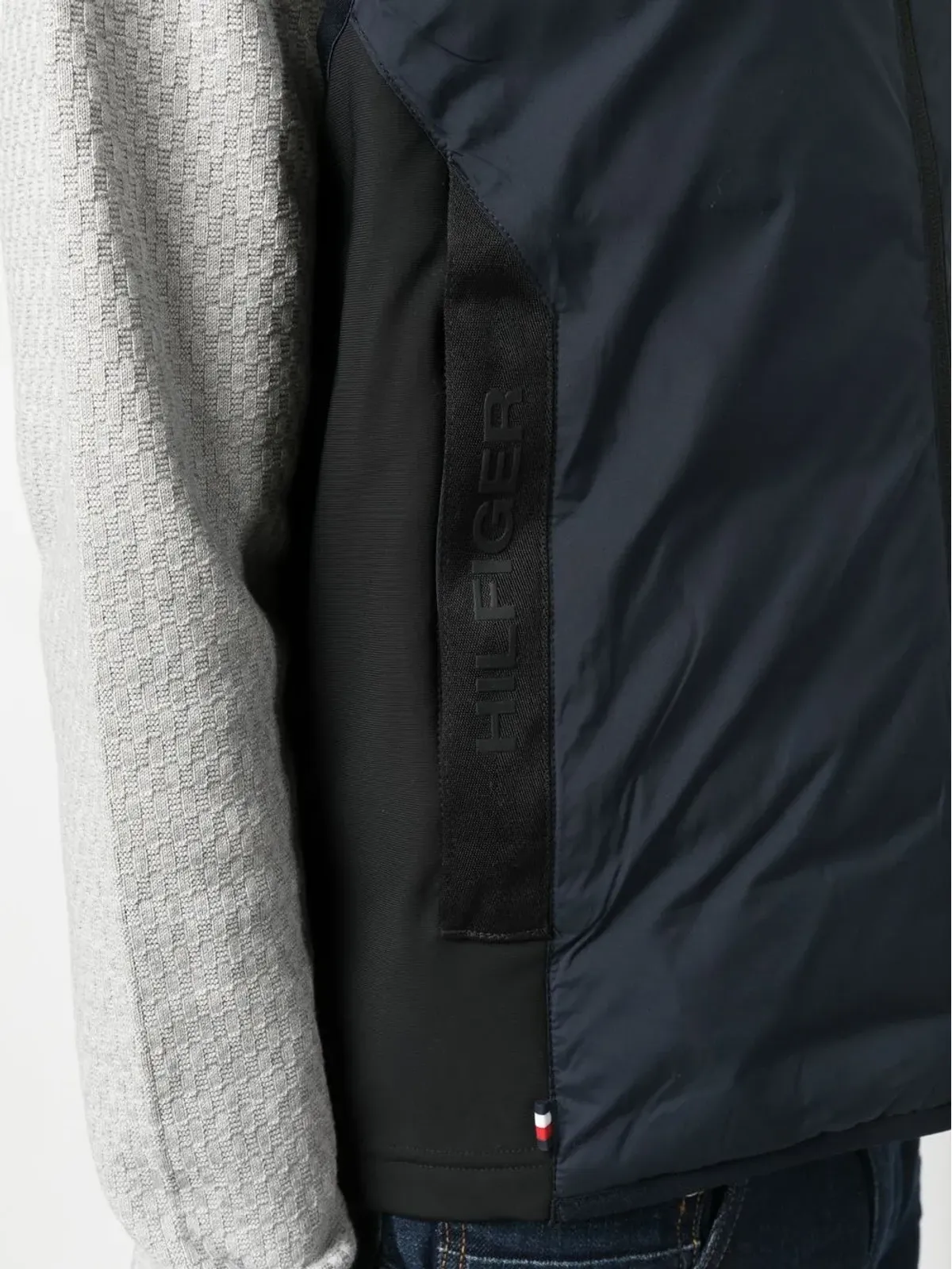 Tommy Hilfiger ハイネックパッド入りジレ - 画像5