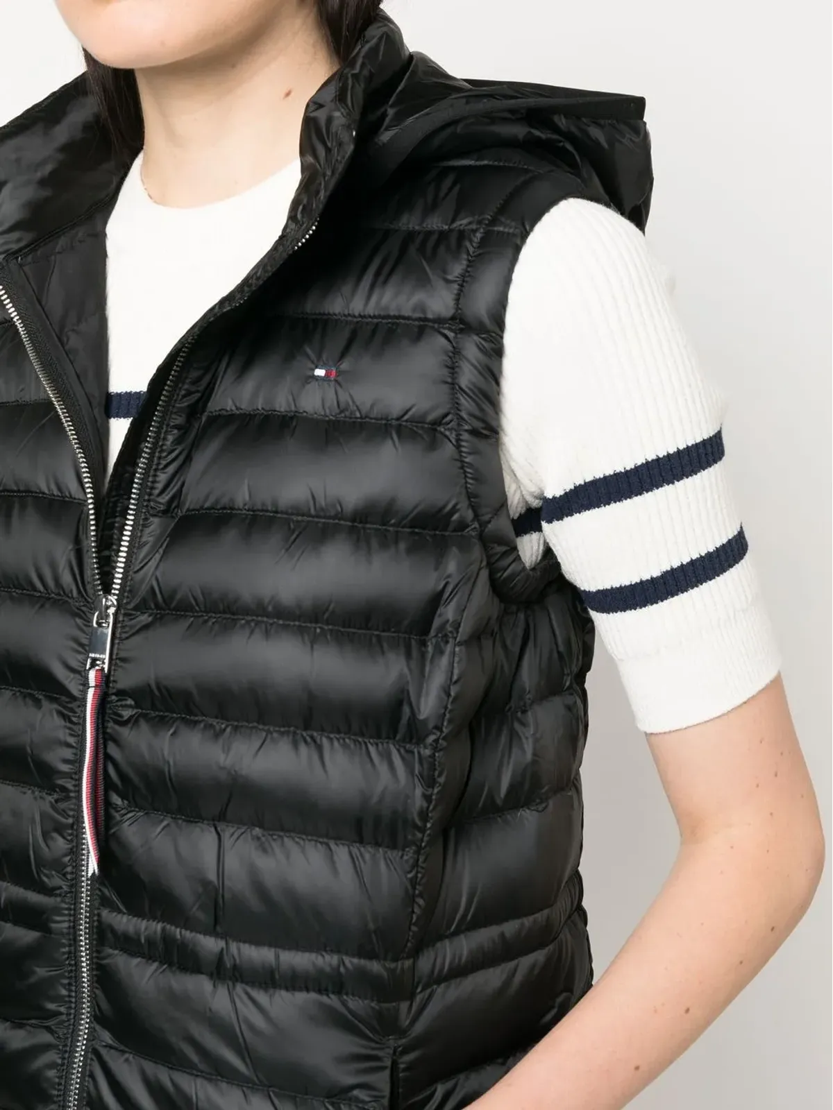 Tommy Hilfiger ジップアップパッド入りジレ - 画像5