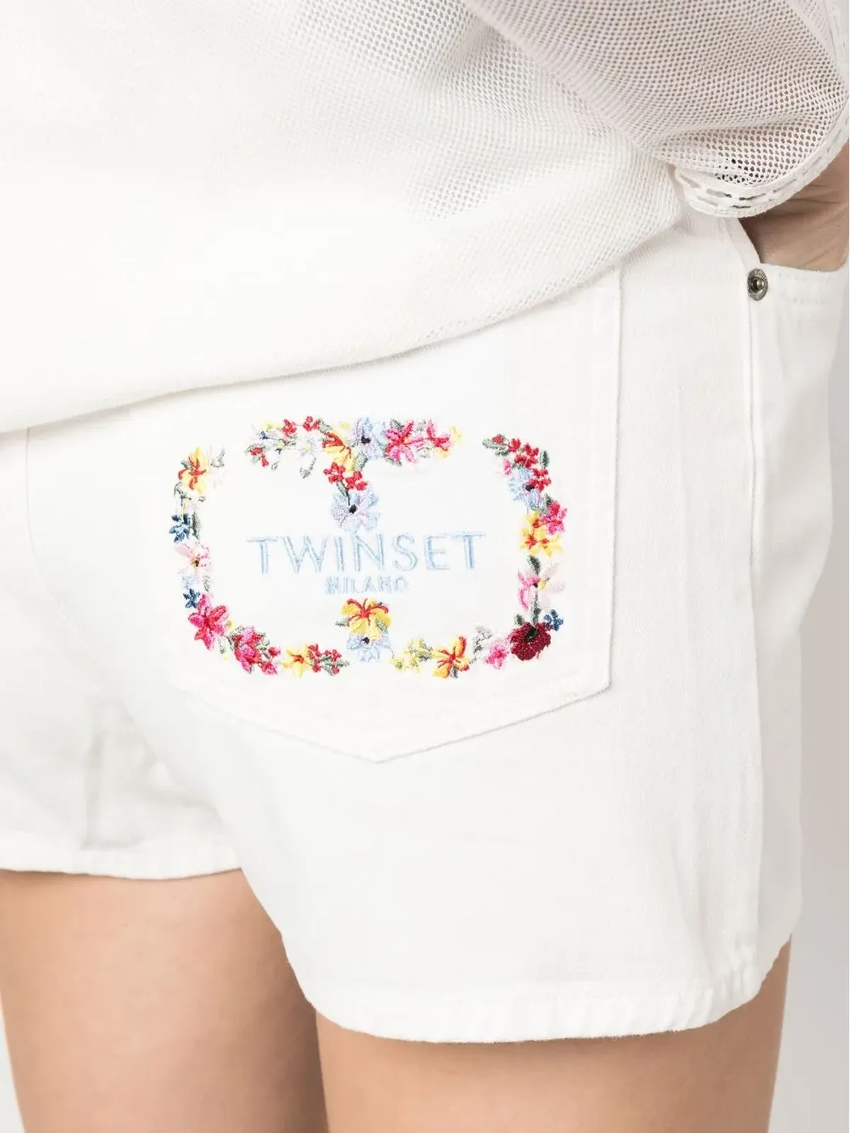 TWINSET 刺繍ロゴ入りデニムショーツ - 画像5