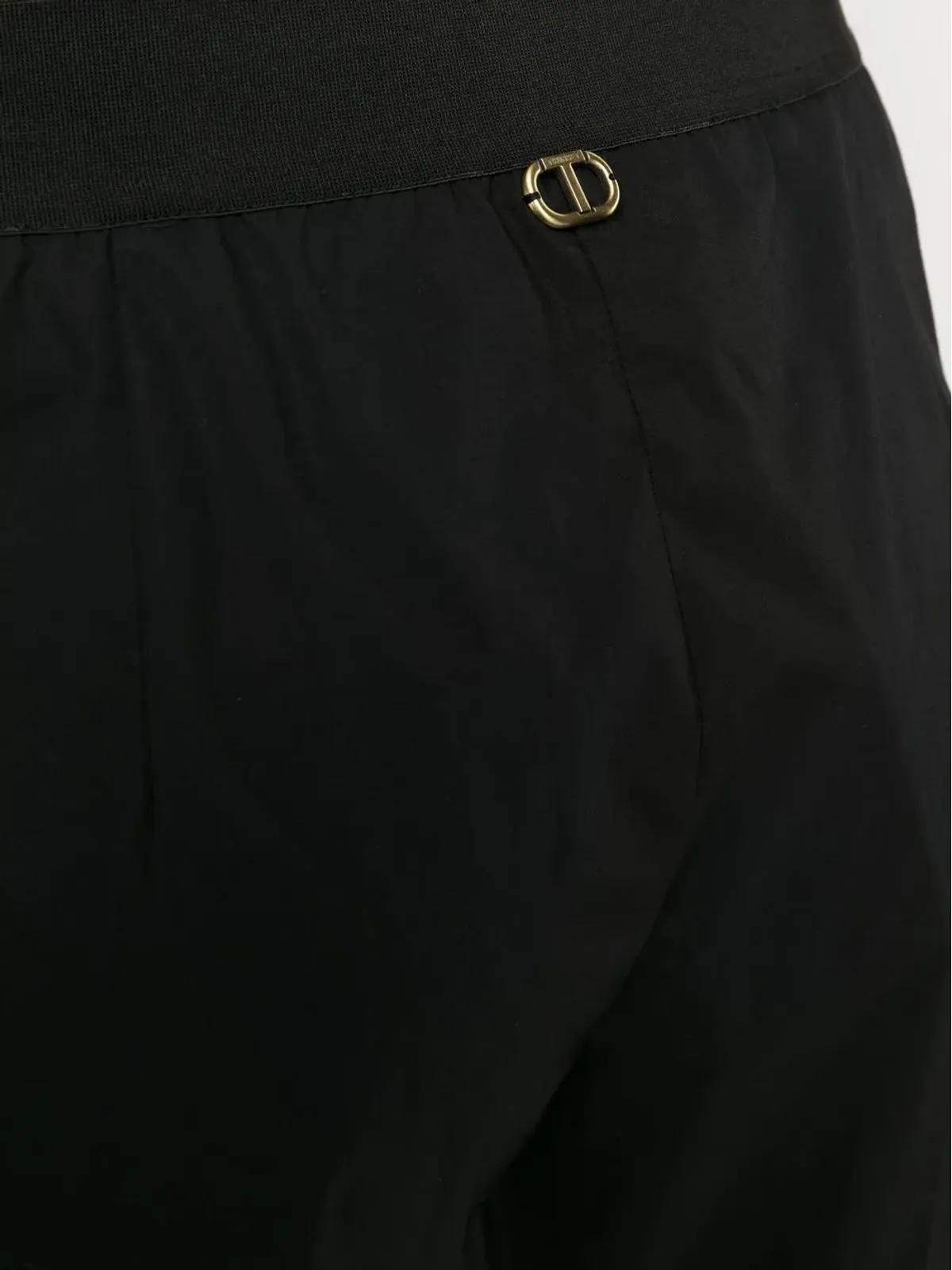 TWINSET ロゴプレートディテールパンツ - 画像5