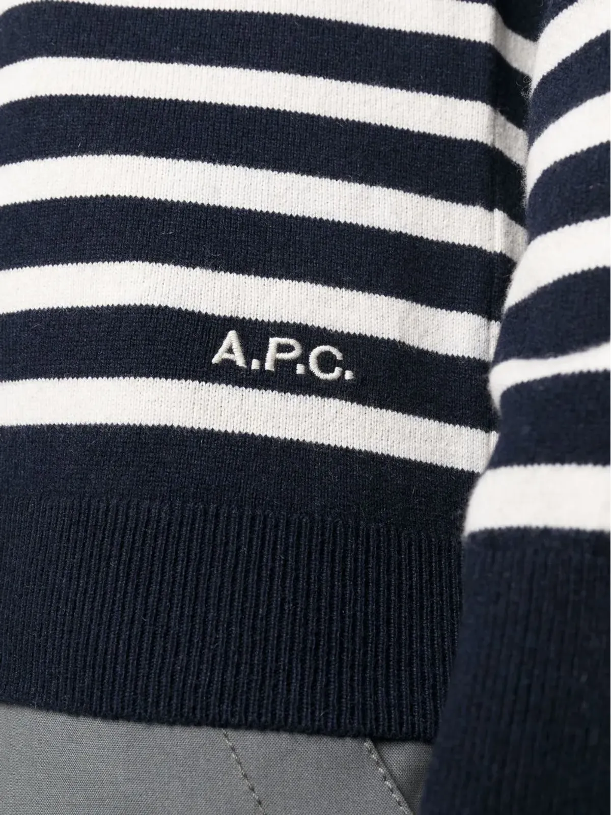 A.P.C. ストライプ柄ニットセーター - 画像5