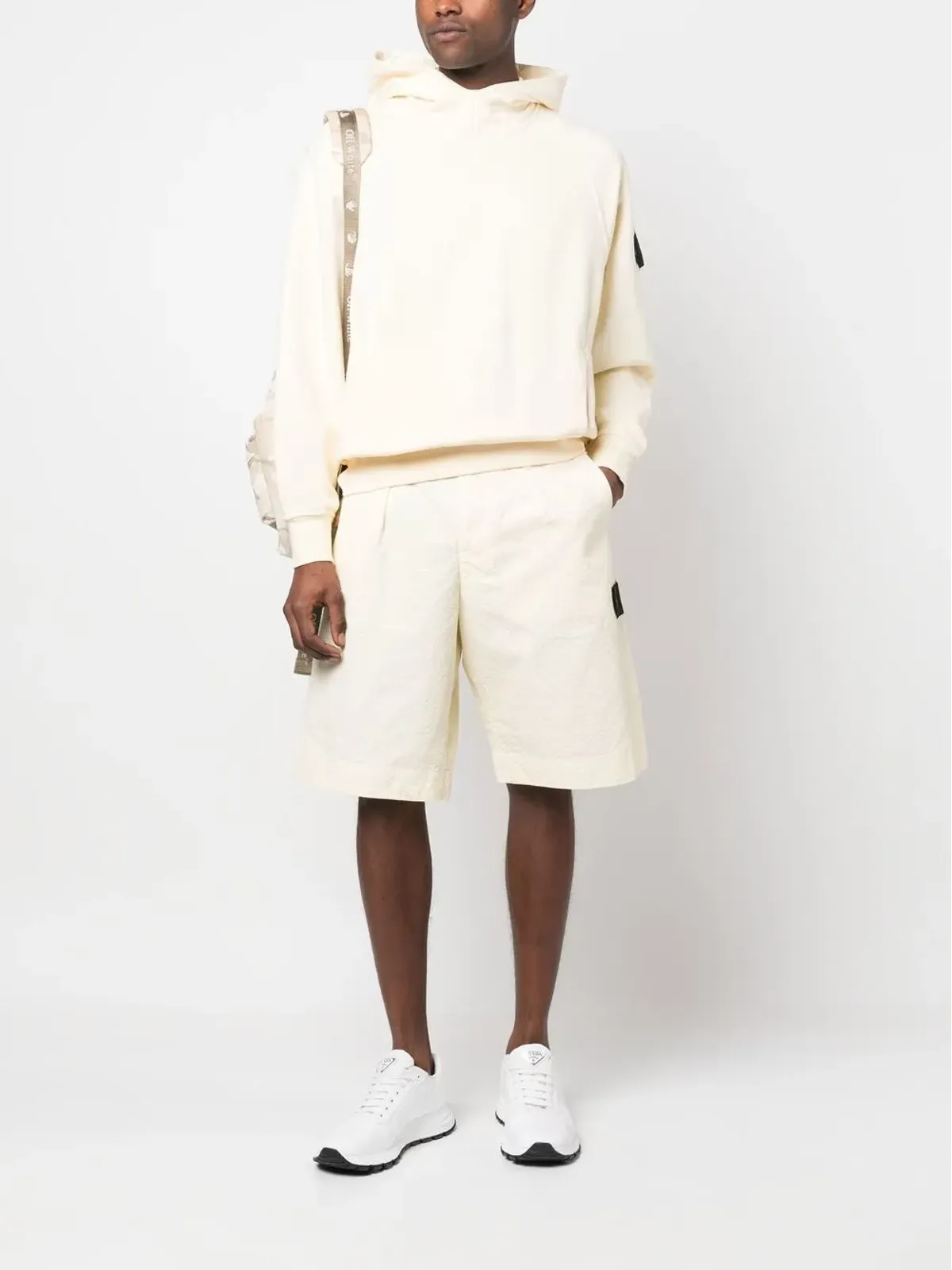 Stone Island Shadow Project コンパスパッチ チノショーツ - Yellow - 画像2