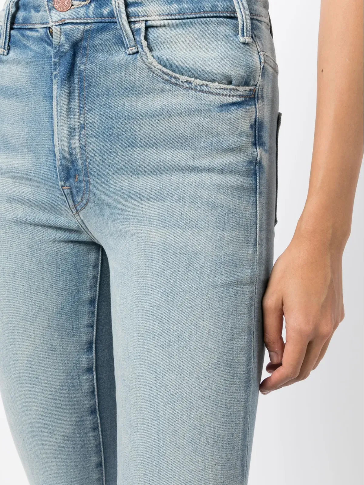 MOTHER デニム フレアクロップドパンツ - 画像5