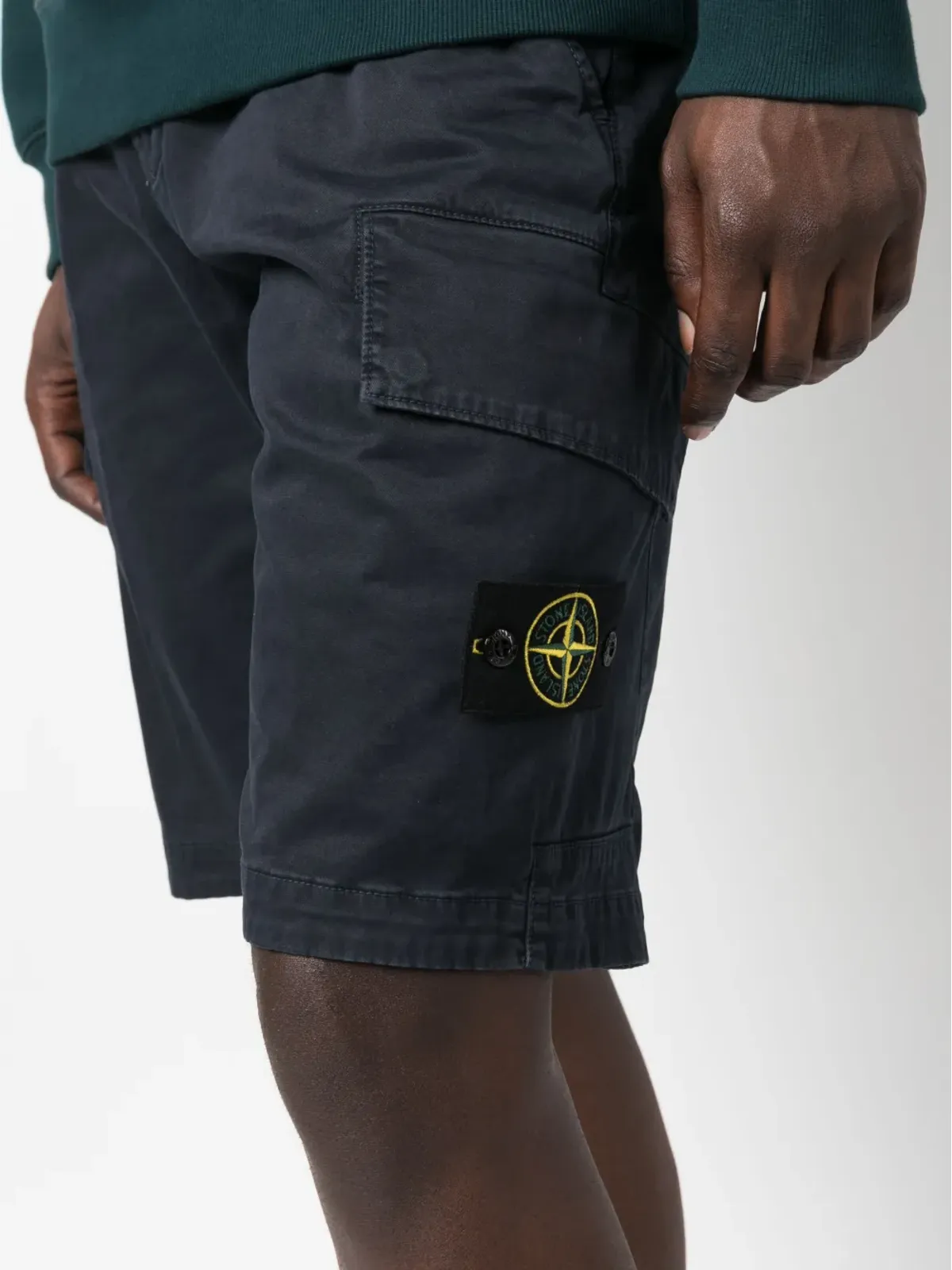 Stone Island コンパスモチーフカーゴショーツ - 画像5