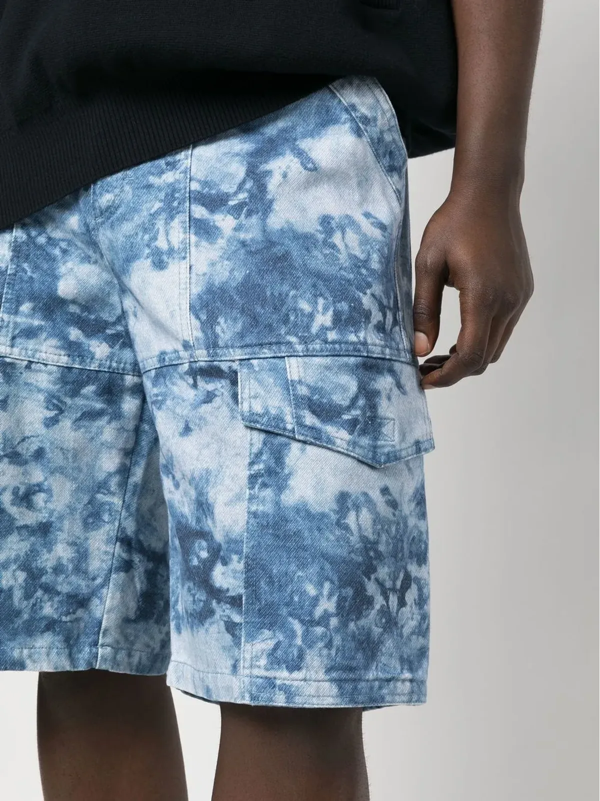 MARANT bleached-effect cargo shorts - Blue - 画像5