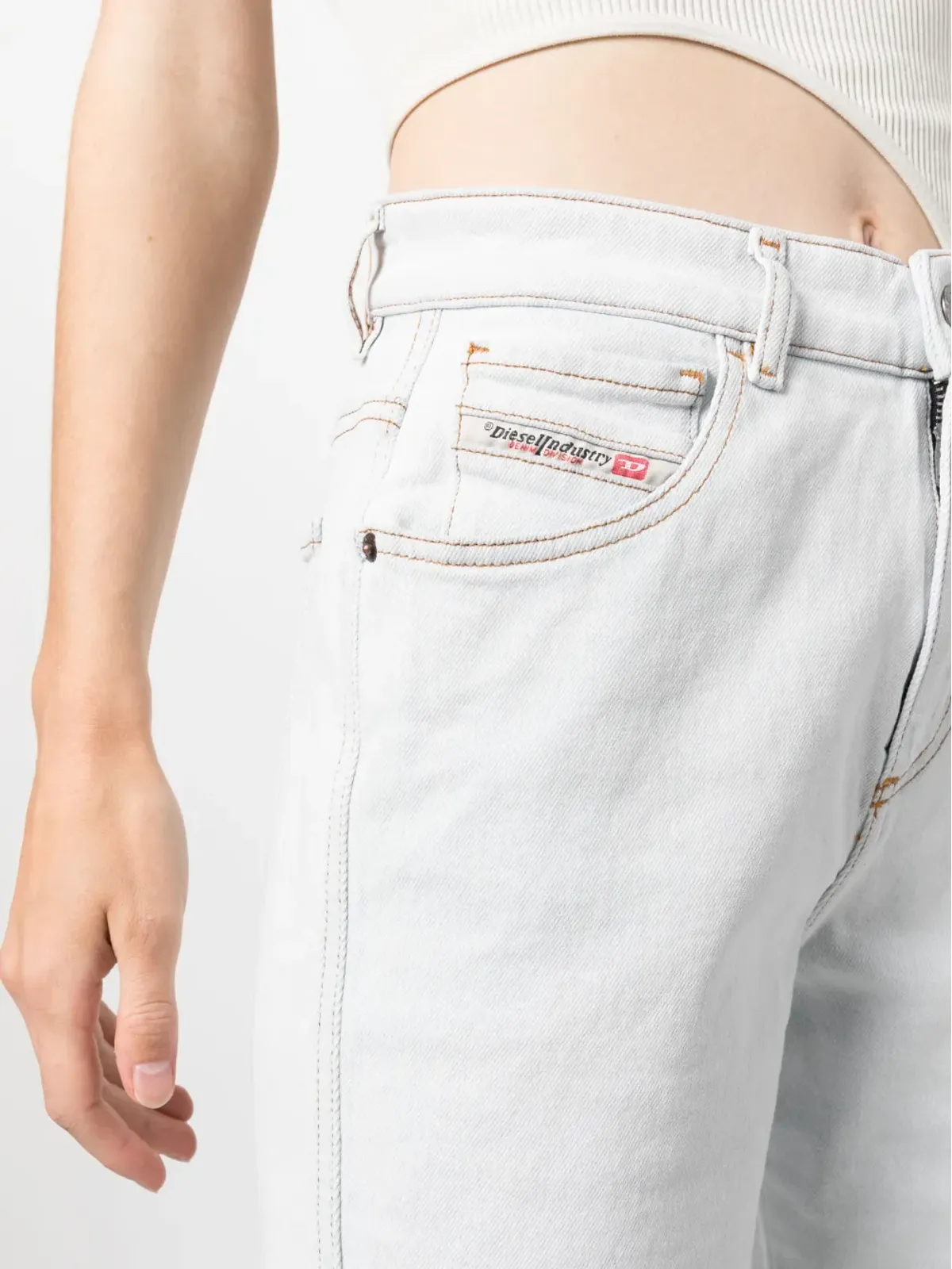 Diesel ミッドライズストレートジーンズ - 画像5