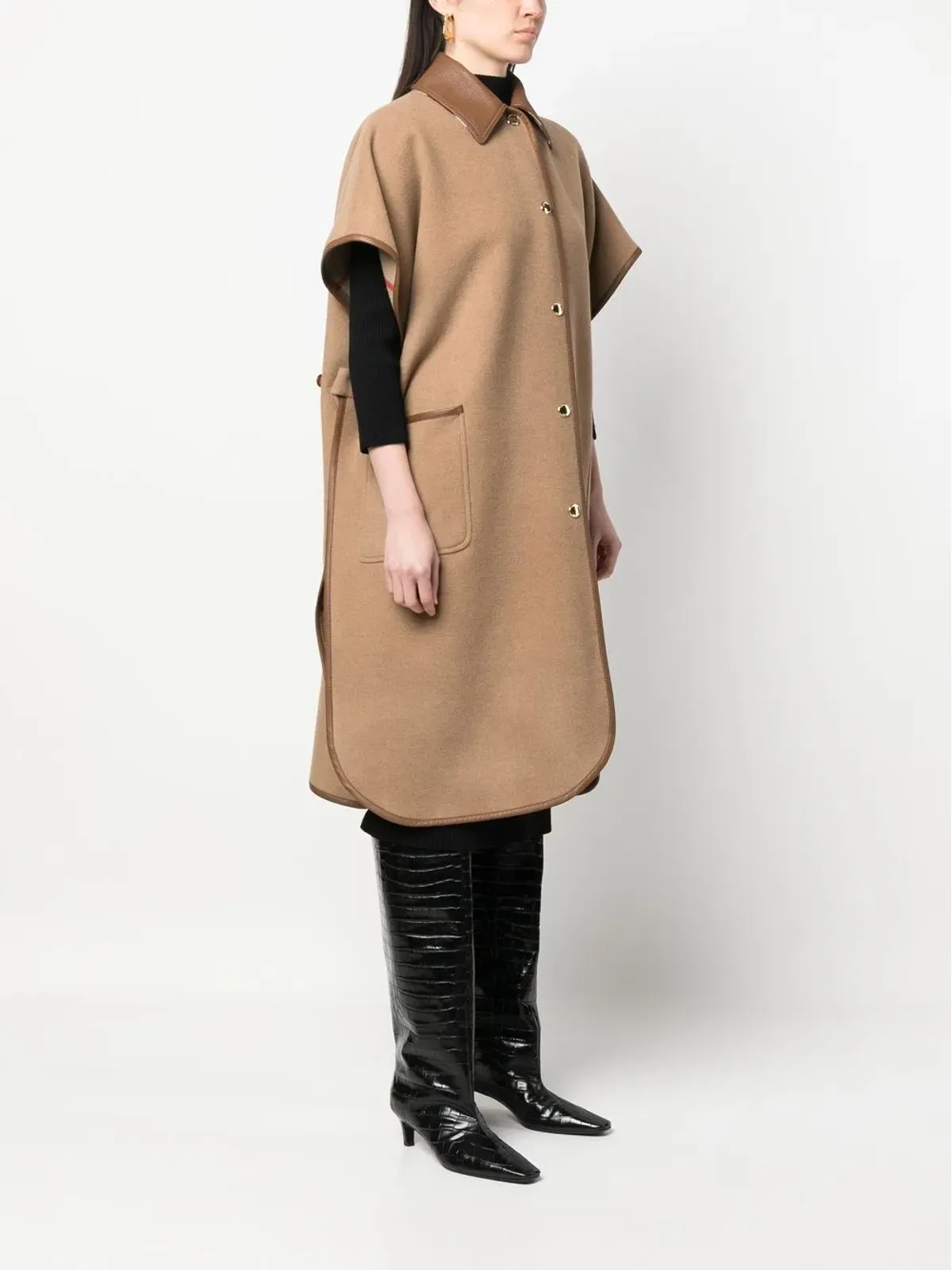 Burberry プレススタッドケープ - 画像3