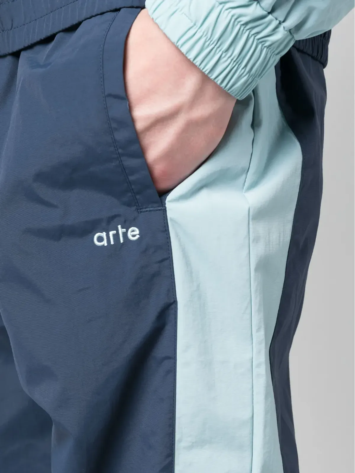 Arte Antwerp パネルデザインのトラックパンツ - ブルー - 画像5