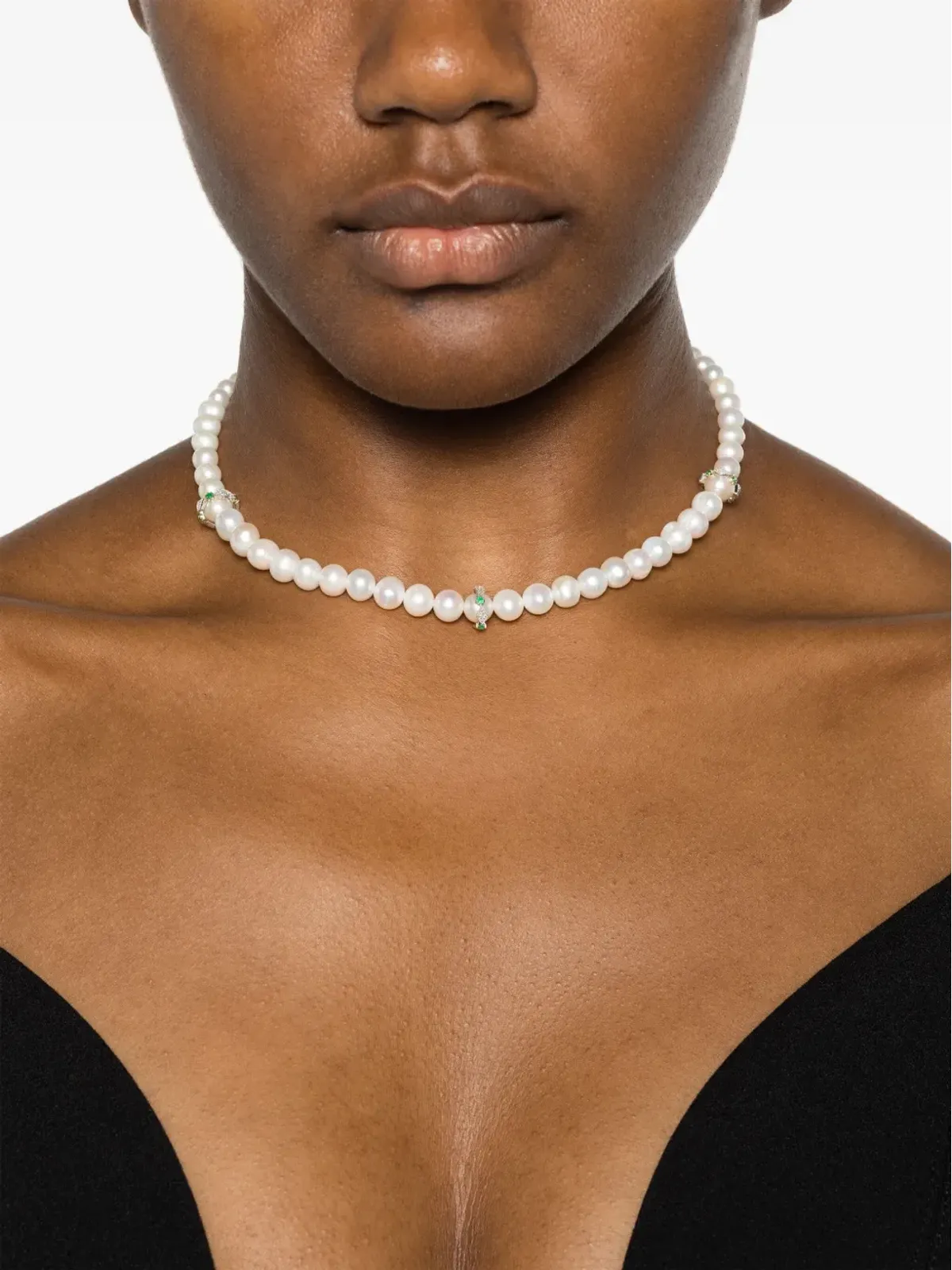 Pascale Monvoisin Chelsea N°2 パール・ダイヤモンド・エメラルド ネックレス 9kt イエローゴールド/ホワイトゴールド - 画像2