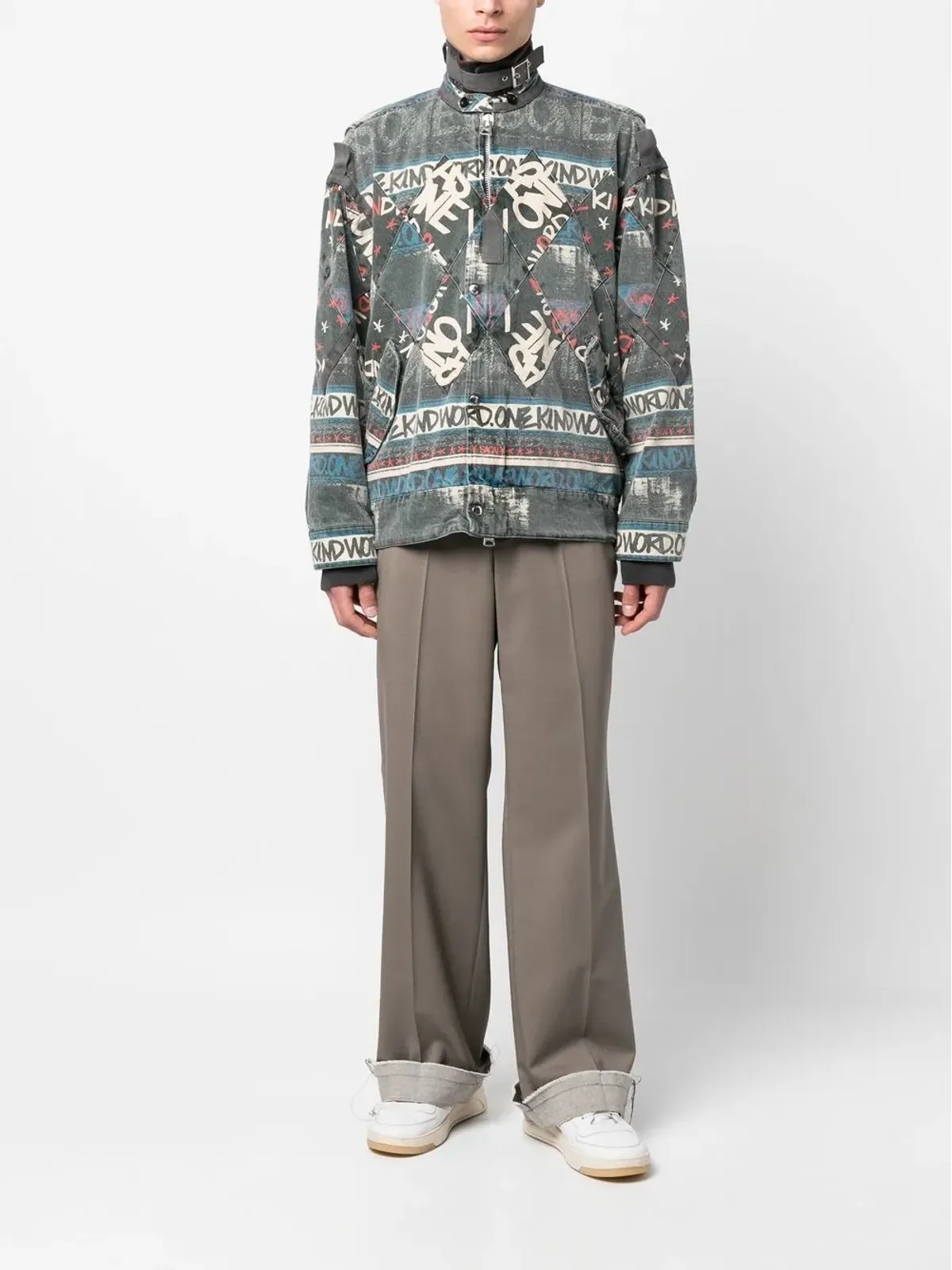 sacai スローガンプリント ボンバージャケット - グレー - 画像2