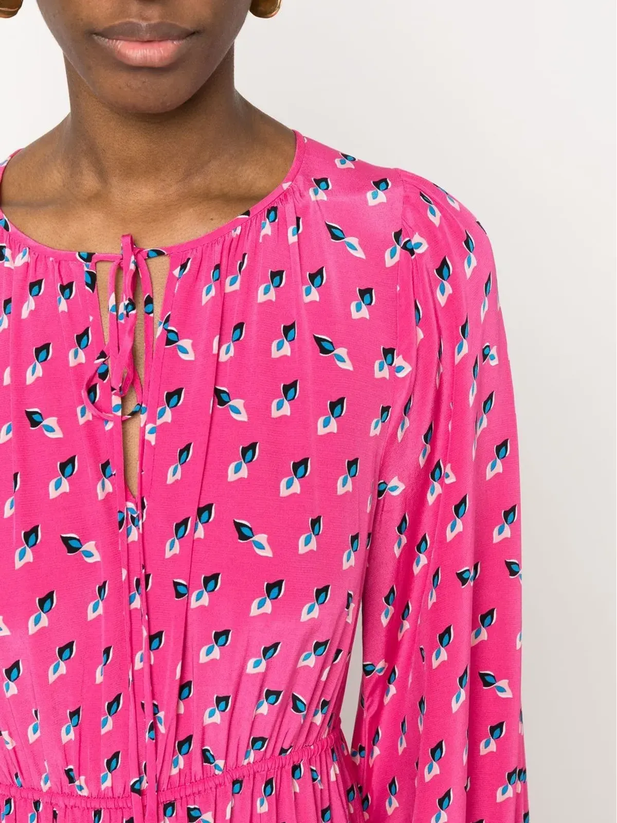 DVF Diane von Furstenberg ロングスリーブ ラウンドネック ミディドレス - 画像5