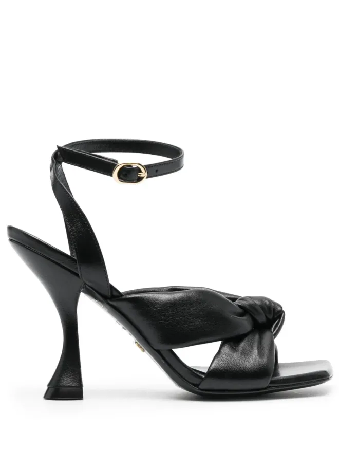 Stuart Weitzman Stuart Weitzman Playa レザーサンダル ブラックの商品画像