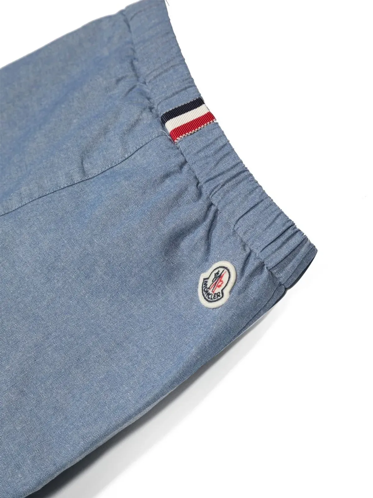Moncler Enfant 後ろロゴパッチショーツ - ブルー - 画像3