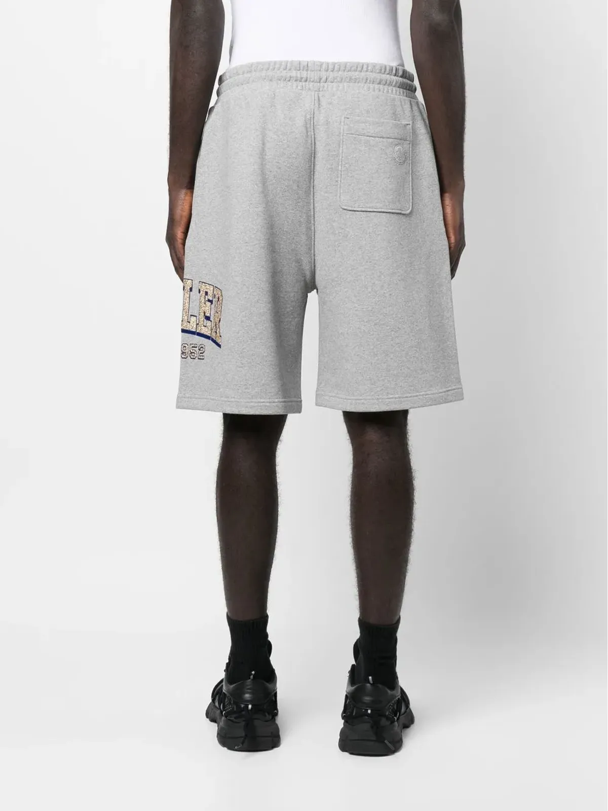 Moncler ロゴプリントショーツ - 画像4