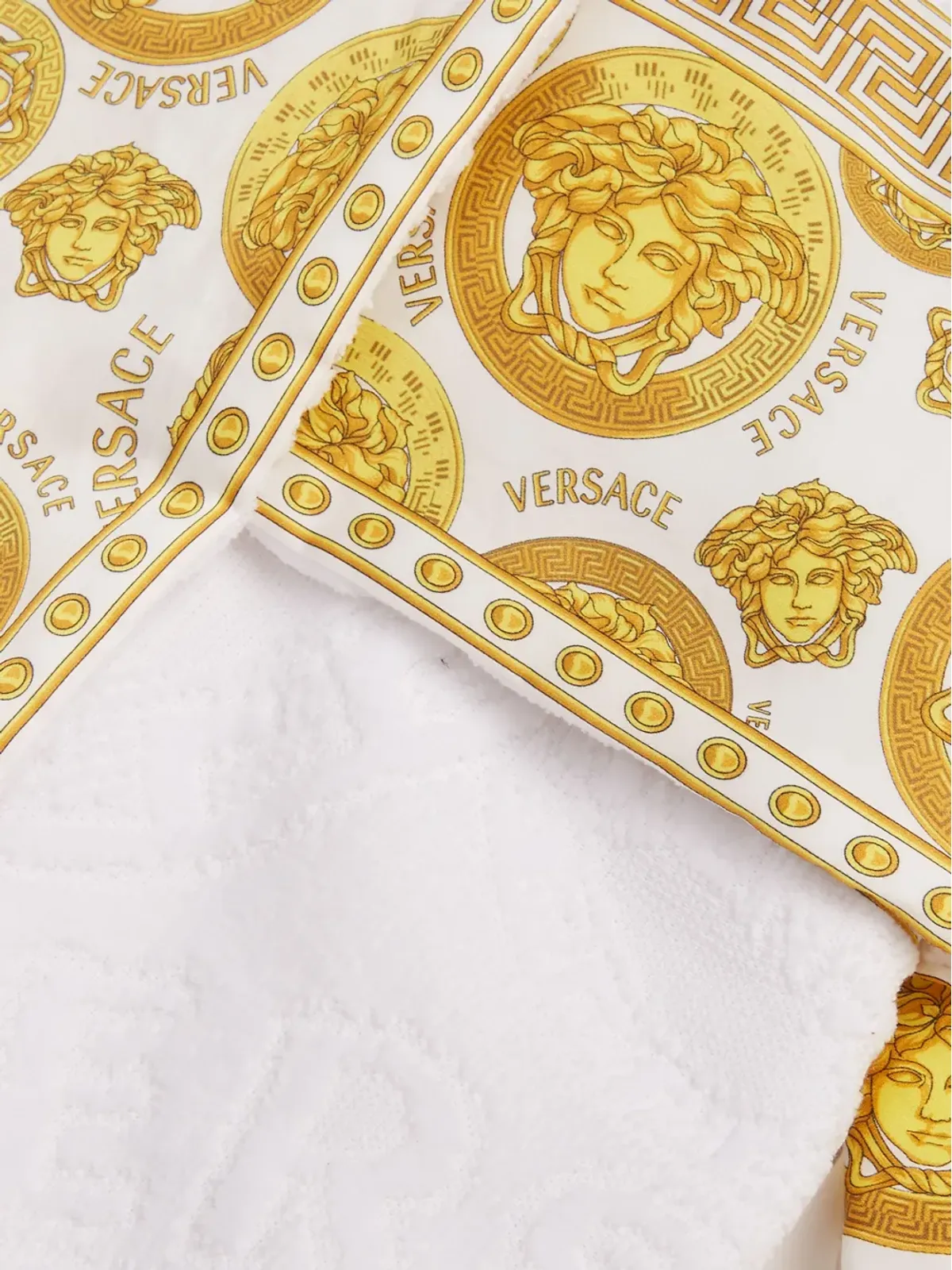 Versace メデューサ アンプリファイド バスローブ - 画像3