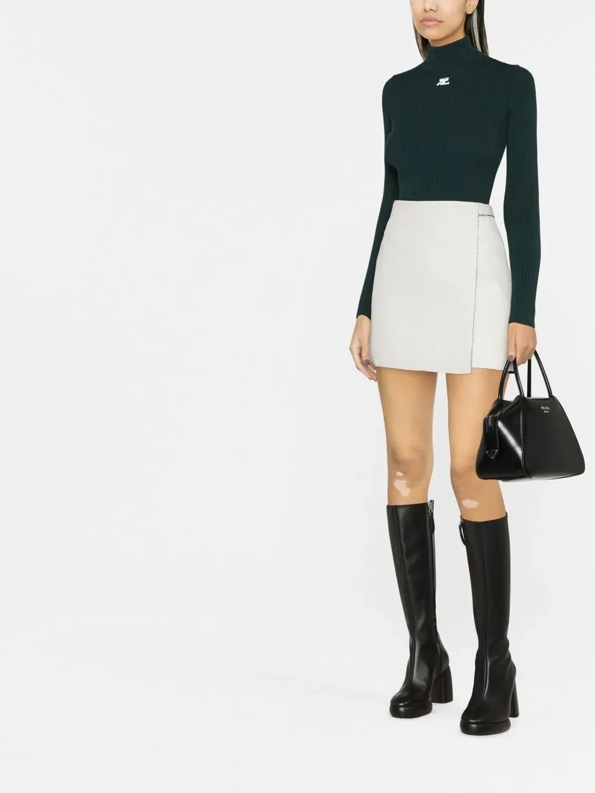Courrèges ロゴパッチ付きリブ編みニットジャンパー - 画像3