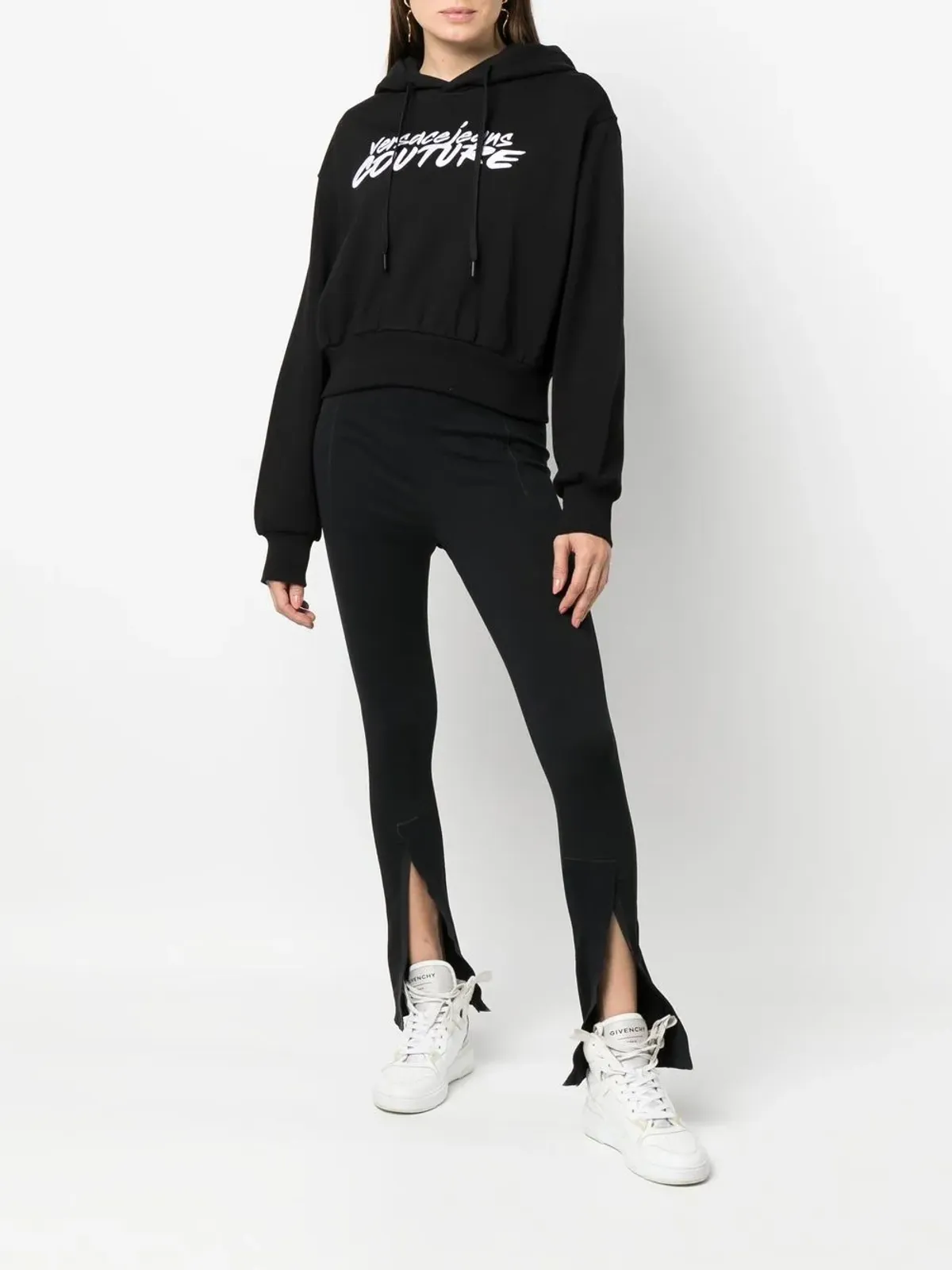 Versace Jeans Couture ロゴ刺繍クロップドパーカー（ブラック） - 画像2