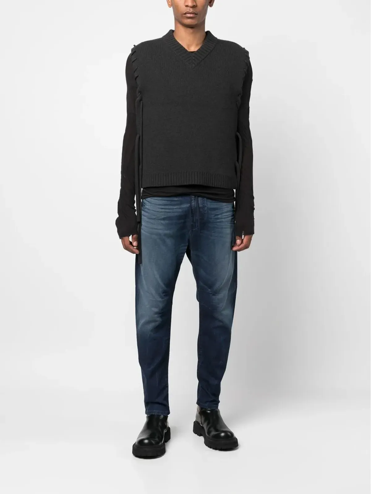 Diesel ドロップクロッチ テーパードジーンズ - 画像2