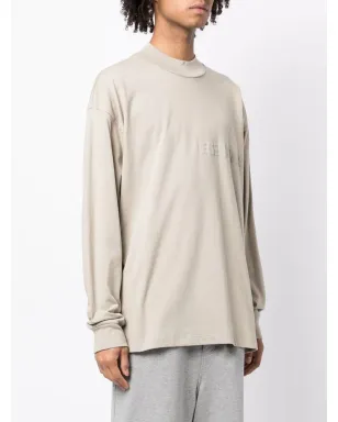 FEAR OF GOD ESSENTIALS エンボスロゴ長袖Tシャツ - サムネイル3