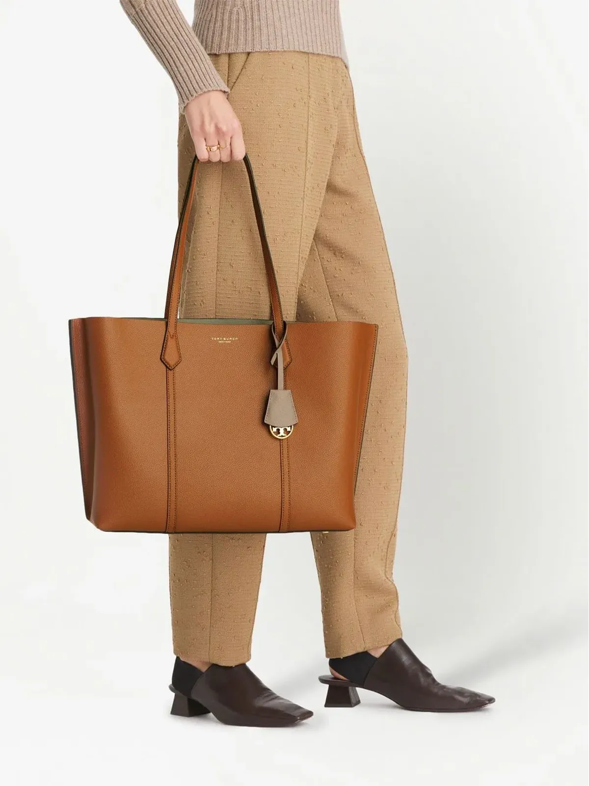 Tory Burch レザー ロゴプリント トートバッグ ブラウン - 画像2