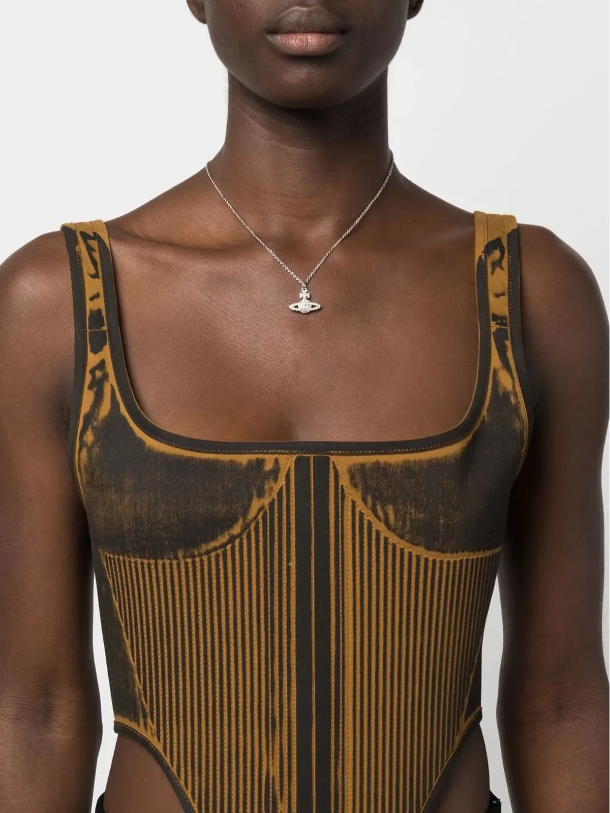 Vivienne Westwood グレース・ベースリリーフ オーブ ペンダント ネックレス - Silver - 画像2